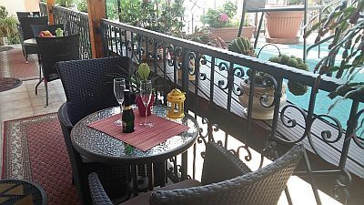 Isabell hotel terasza győrben, hangulatos és szép szálloda Győrben